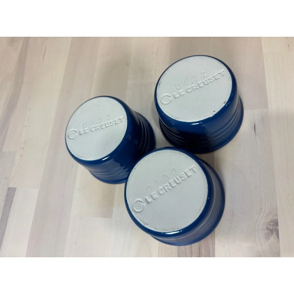 Le Creuset Blue Stoneware Ramekins Set of 3 Custard Cups Bakeware